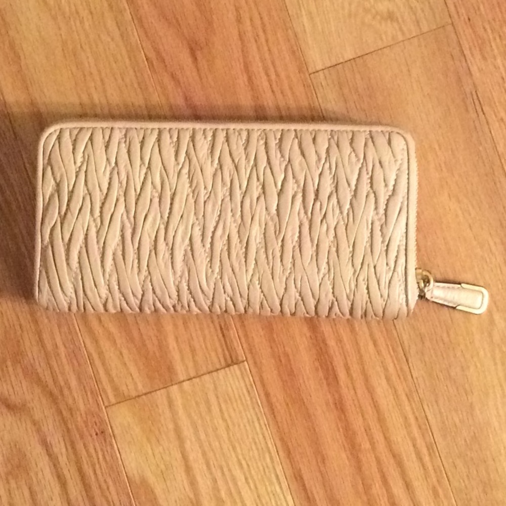 Authentic Coach wallet - Picture 2 of 7